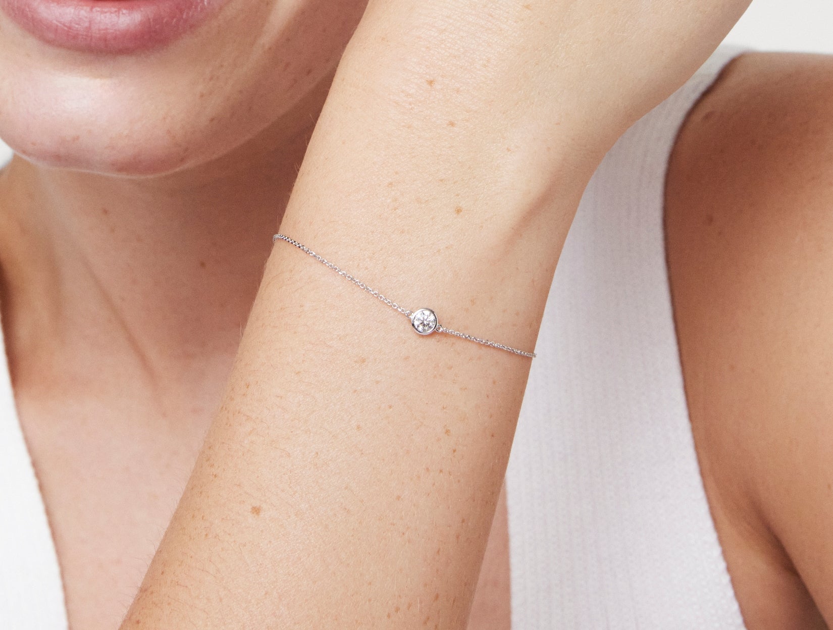 Lab-Grown Diamond ¼ct. Round Brilliant Bezel Bracelet | White - Image 9