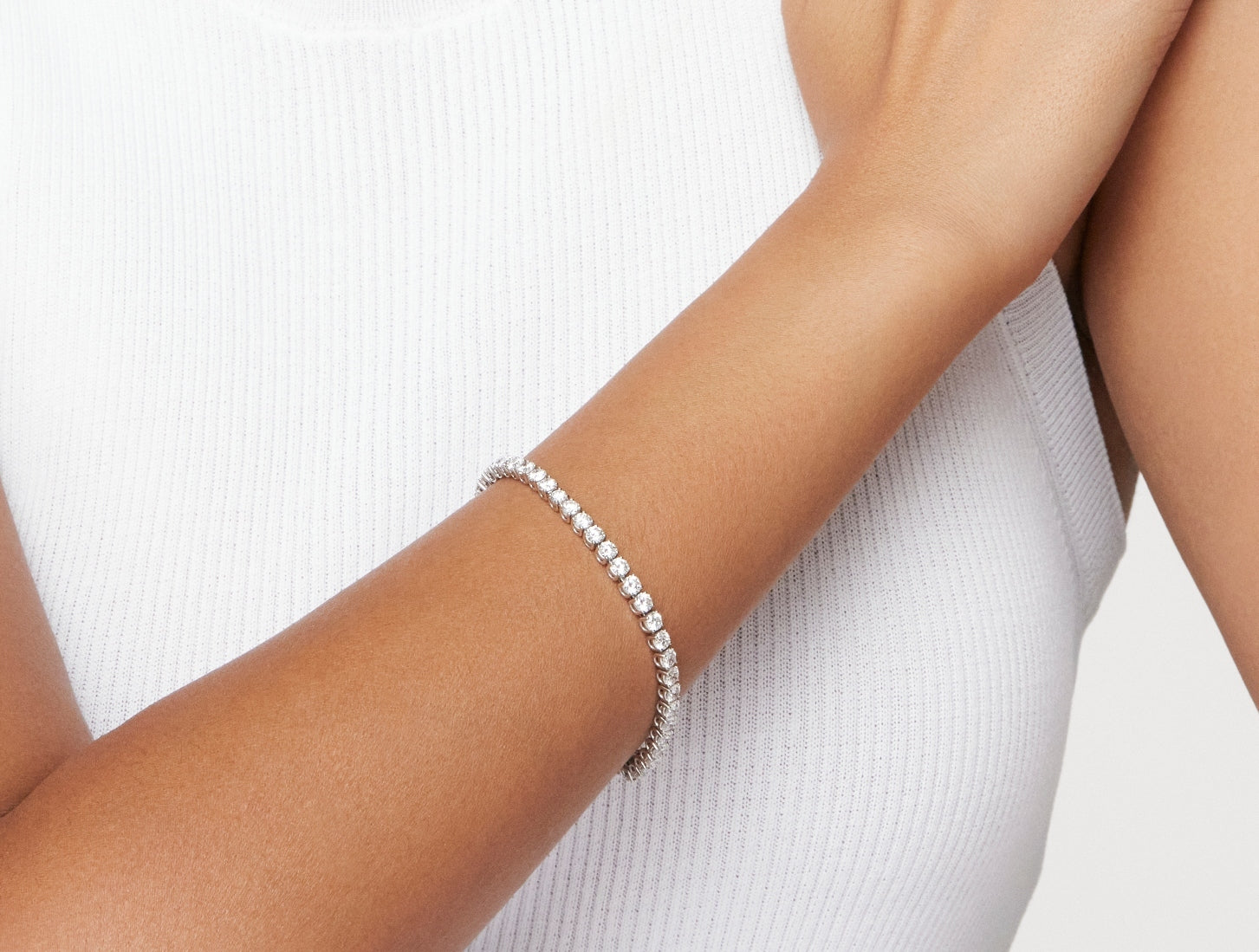 Lab-Grown Diamond Medium Tennis Bracelet - G/H color, 7" length | White - Image 5